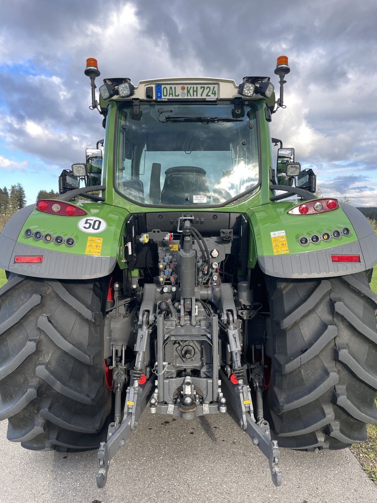 Traktor van het type Fendt 724 Vario ProfiPlus, Gebrauchtmaschine in Bidingen (Foto 4)