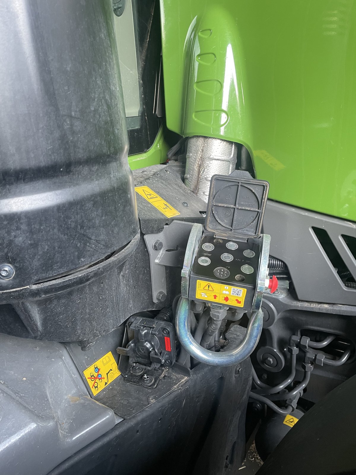 Traktor van het type Fendt 724 Vario ProfiPlus, Gebrauchtmaschine in Bidingen (Foto 19)