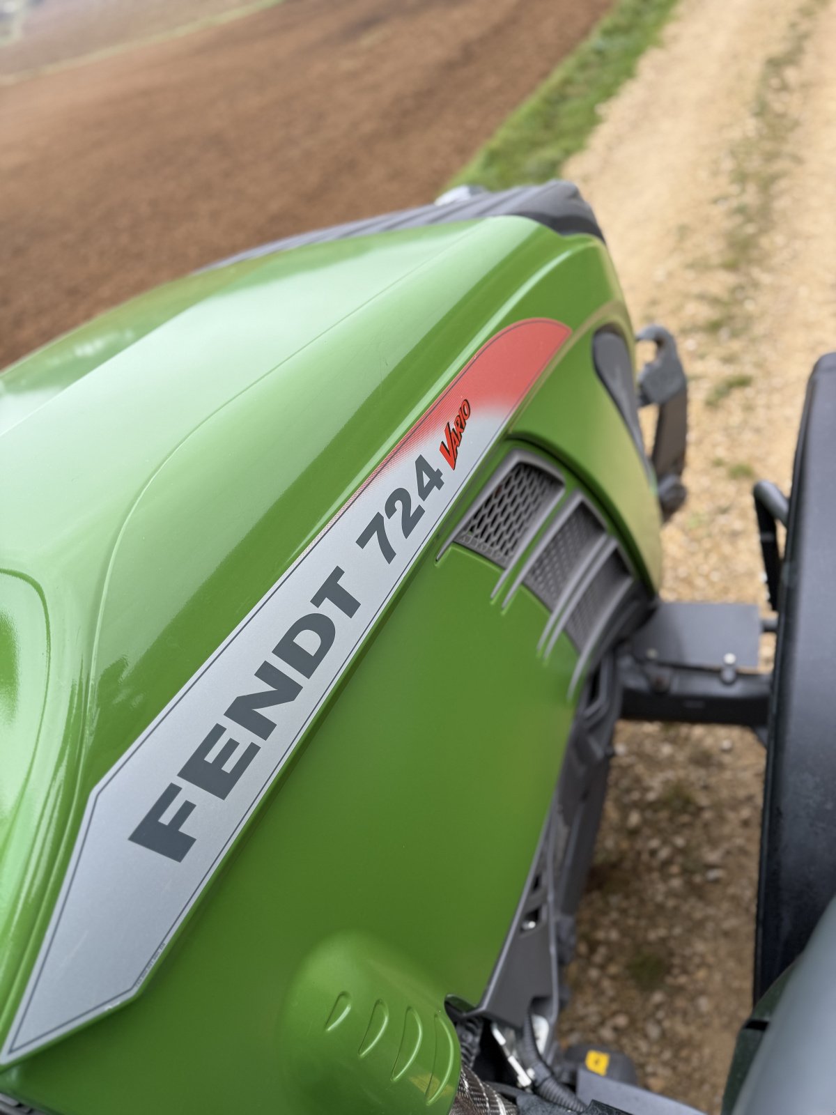 Traktor типа Fendt 724 Vario ProfiPlus, Gebrauchtmaschine в Kastl (Фотография 3)