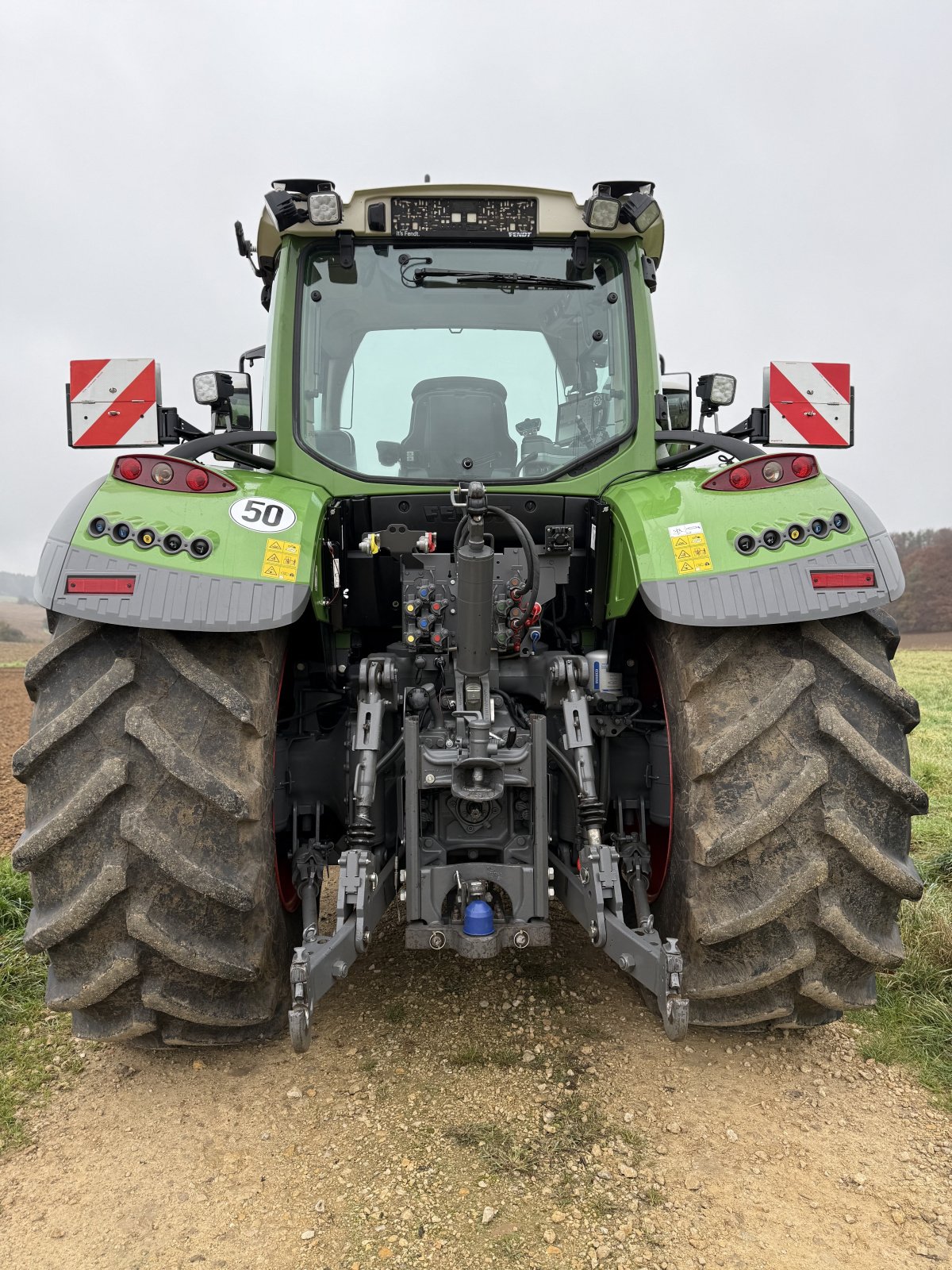 Traktor типа Fendt 724 Vario ProfiPlus, Gebrauchtmaschine в Kastl (Фотография 17)