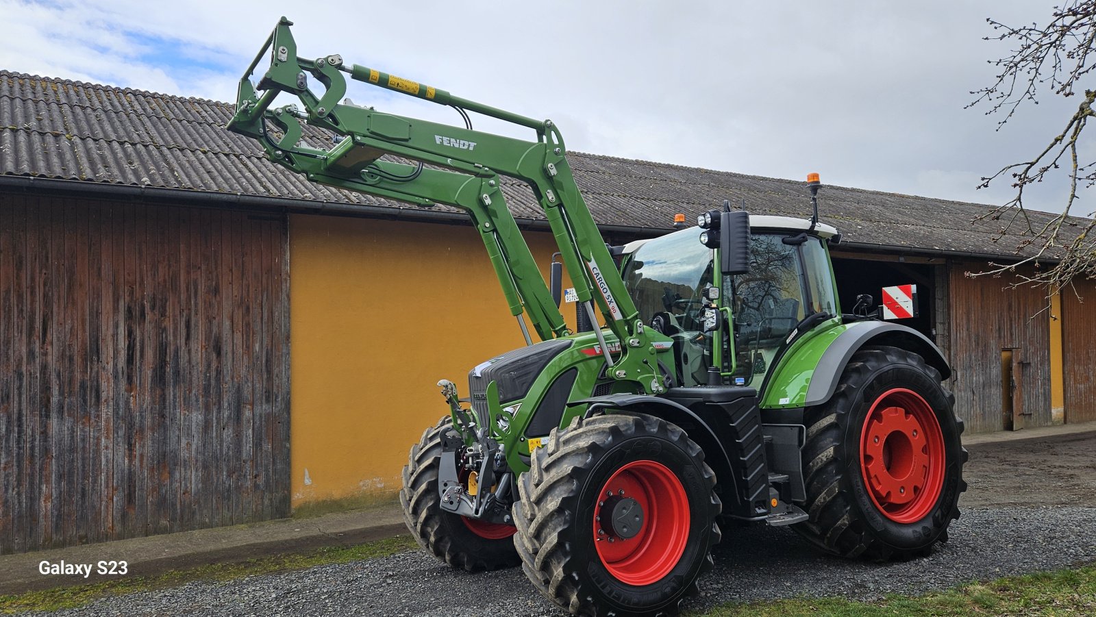 Traktor of the type Fendt 724 Vario ProfiPlus, Gebrauchtmaschine in Maroldsweisach (Picture 2)