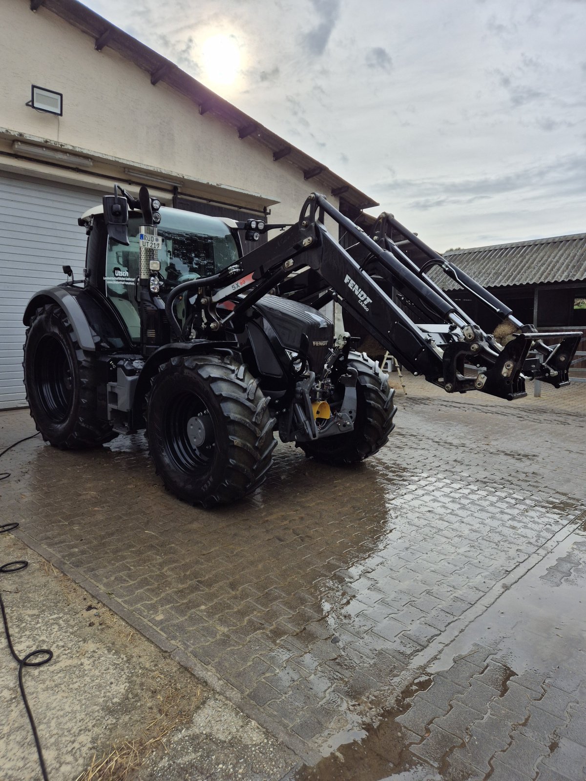 Traktor del tipo Fendt 724 Vario ProfiPlus, Gebrauchtmaschine In Idstein (Immagine 1)