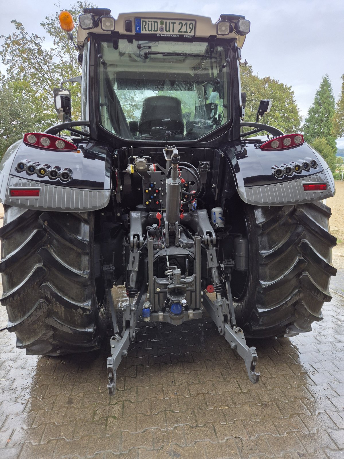 Traktor типа Fendt 724 Vario ProfiPlus, Gebrauchtmaschine в Idstein (Фотография 5)