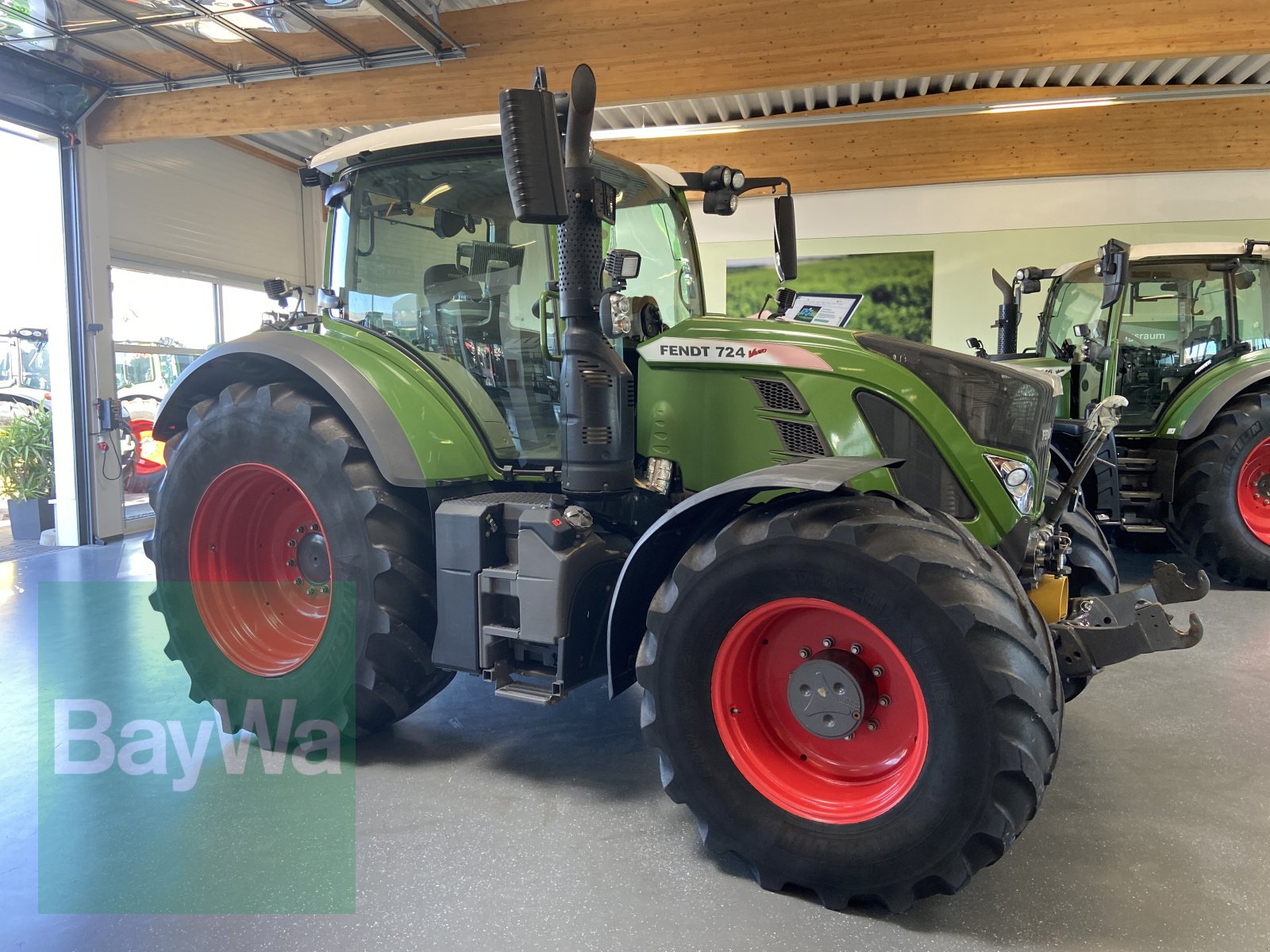 Traktor typu Fendt 724 Vario S 4 Profi Plus, Gebrauchtmaschine w Bamberg (Zdjęcie 1)