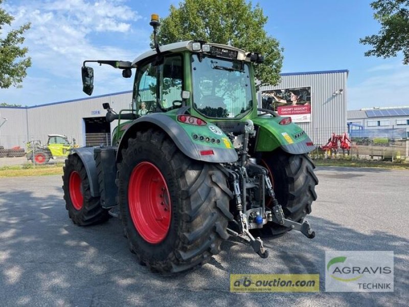 Traktor typu Fendt 724 VARIO S4 POWER PLUS, Gebrauchtmaschine w Meppen (Zdjęcie 4)