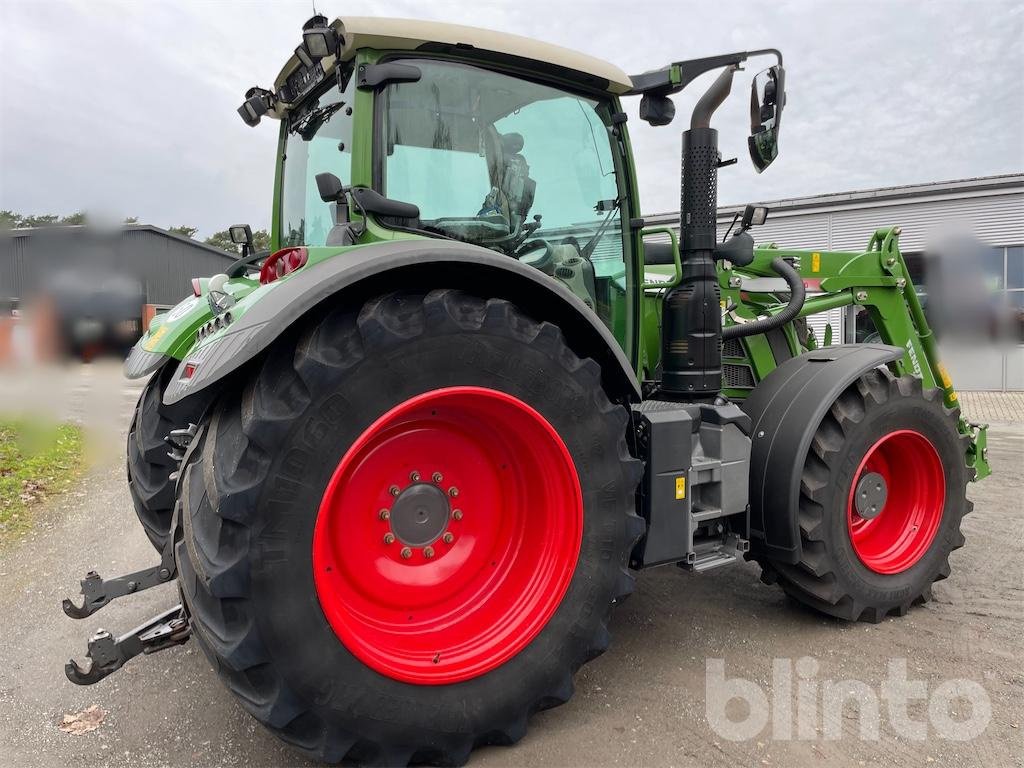 Traktor del tipo Fendt 724 Vario S4 Power, Gebrauchtmaschine In Düsseldorf (Immagine 3)