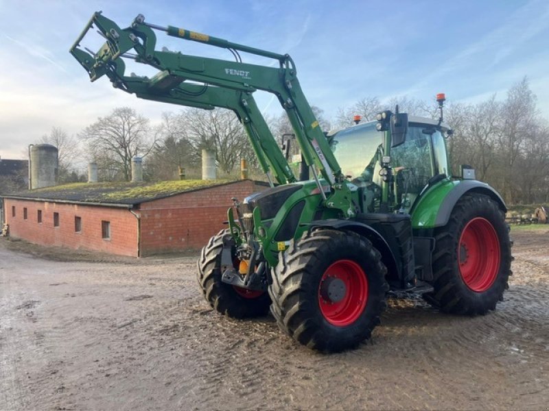 Traktor tip Fendt 724 Vario S4 PowerPlus, Gebrauchtmaschine in Preetz (Poză 1)