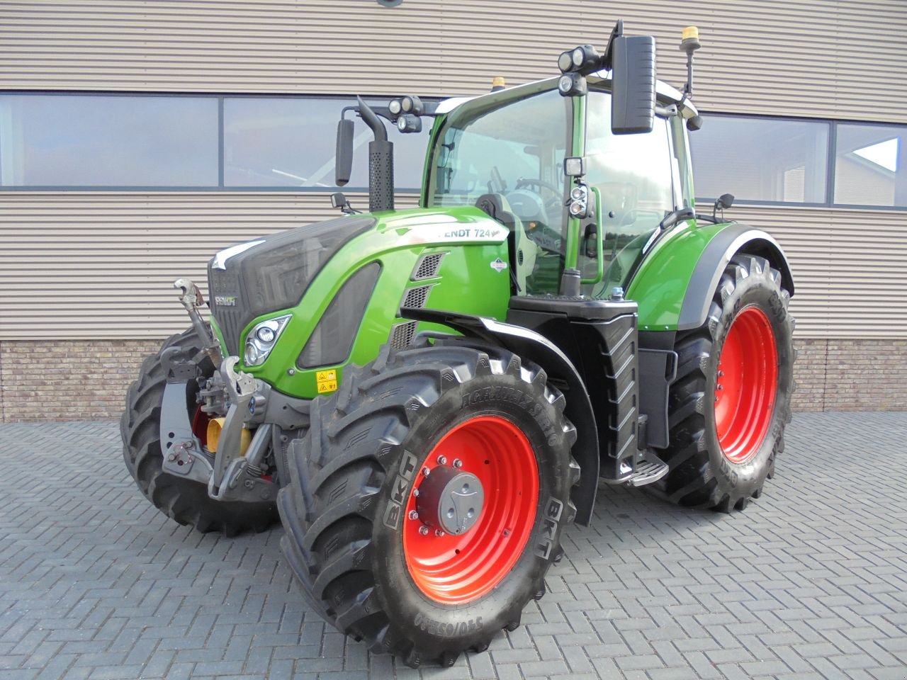 Traktor типа Fendt 724 vario s4 profi plus 720/722, Gebrauchtmaschine в Houten (Фотография 1)