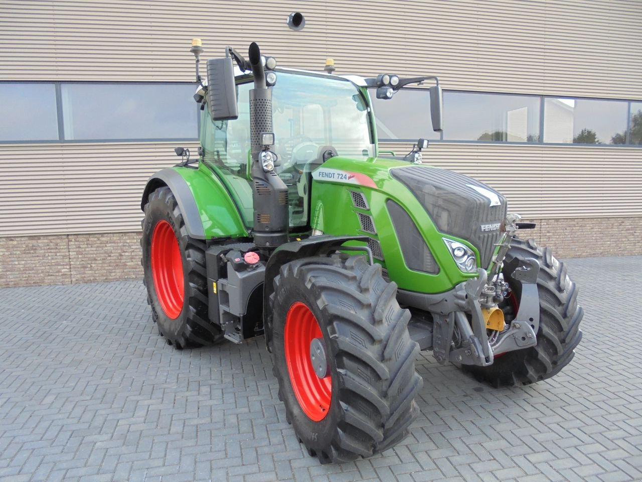 Traktor typu Fendt 724 vario s4 profi plus 720/722, Gebrauchtmaschine w Houten (Zdjęcie 8)