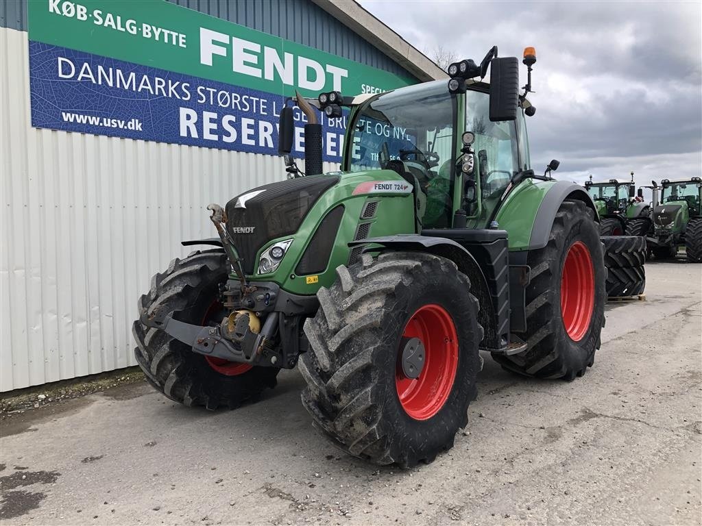 Traktor du type Fendt 724 Vario S4 Profi Plus Med Front PTO, Gebrauchtmaschine en Rødekro (Photo 2)