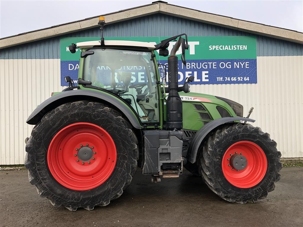 Traktor of the type Fendt 724 Vario S4 Profi Plus Med Front PTO, Gebrauchtmaschine in Rødekro (Picture 4)