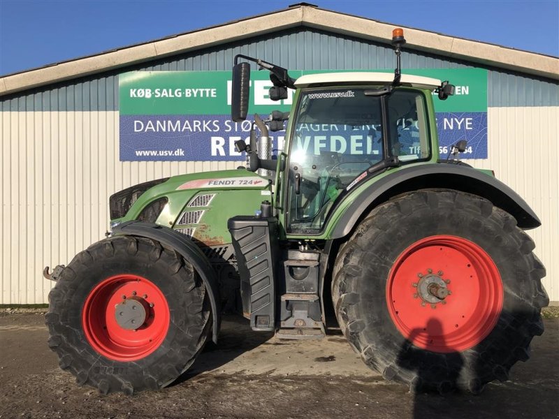 Traktor of the type Fendt 724 Vario S4 Profi Plus Med Front PTO, Gebrauchtmaschine in Rødekro (Picture 1)