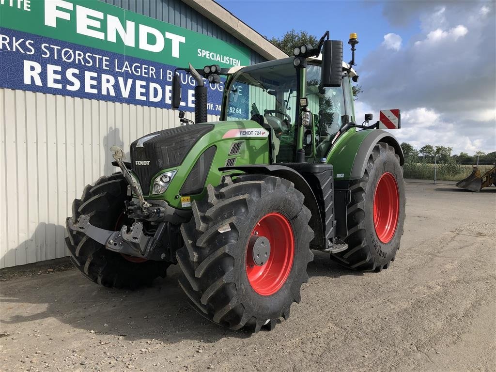 Traktor des Typs Fendt 724 Vario S4 Profi Plus Nye dæk, Gebrauchtmaschine in Rødekro (Bild 2)