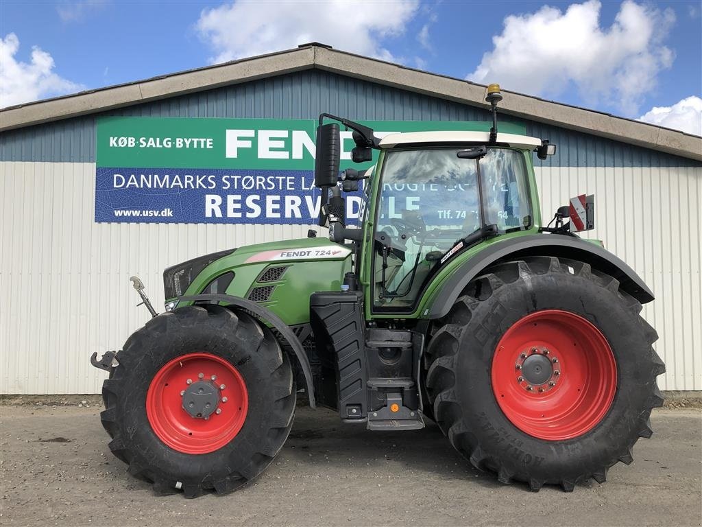 Traktor des Typs Fendt 724 Vario S4 Profi Plus Nye dæk, Gebrauchtmaschine in Rødekro (Bild 1)