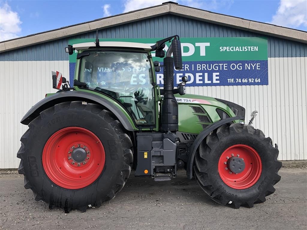 Traktor Türe ait Fendt 724 Vario S4 Profi Plus Nye dæk, Gebrauchtmaschine içinde Rødekro (resim 4)