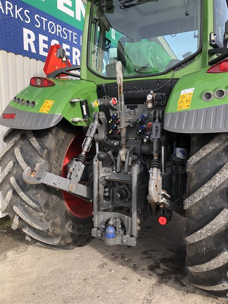 Traktor of the type Fendt 724 Vario S4 Profi Plus, Gebrauchtmaschine in Rødekro (Picture 7)