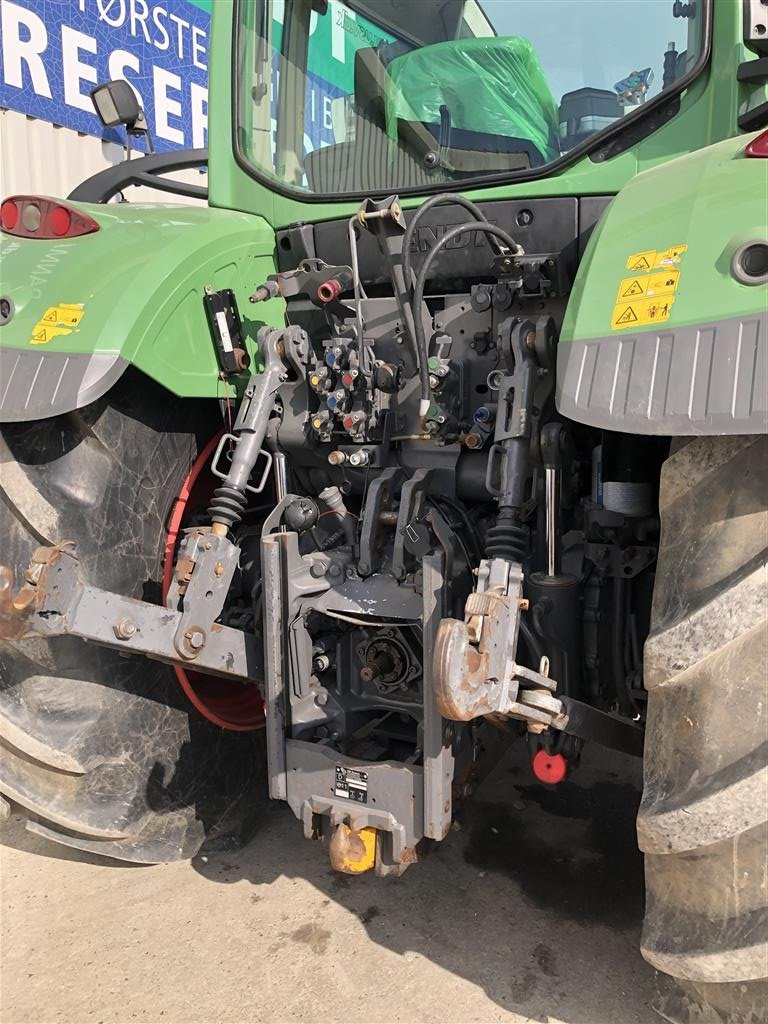 Traktor of the type Fendt 724 Vario S4 Profi Plus, Gebrauchtmaschine in Rødekro (Picture 7)