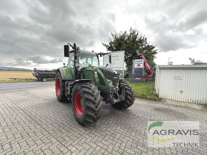 Traktor typu Fendt 724 VARIO S4 PROFI PLUS, Gebrauchtmaschine v Barsinghausen-Göxe (Obrázek 1)