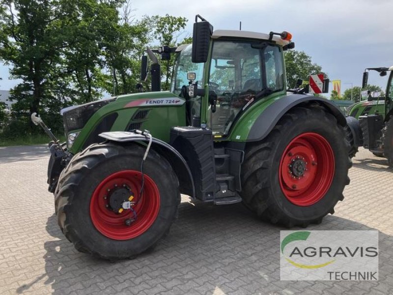 Traktor tip Fendt 724 VARIO S4 PROFI PLUS, Gebrauchtmaschine in Nienburg (Poză 3)