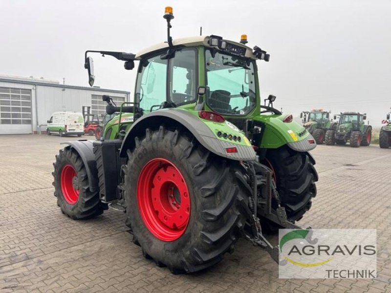 Traktor du type Fendt 724 VARIO S4 PROFI PLUS, Gebrauchtmaschine en Dörpen (Photo 4)