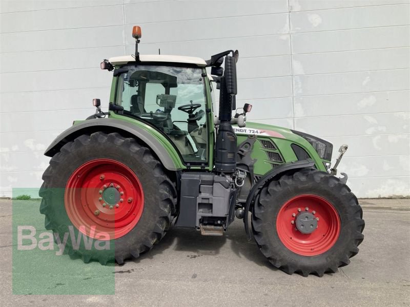 Traktor van het type Fendt 724 VARIO S4 PROFI PLUS, Gebrauchtmaschine in Ditzingen - Heimerdingen (Foto 2)