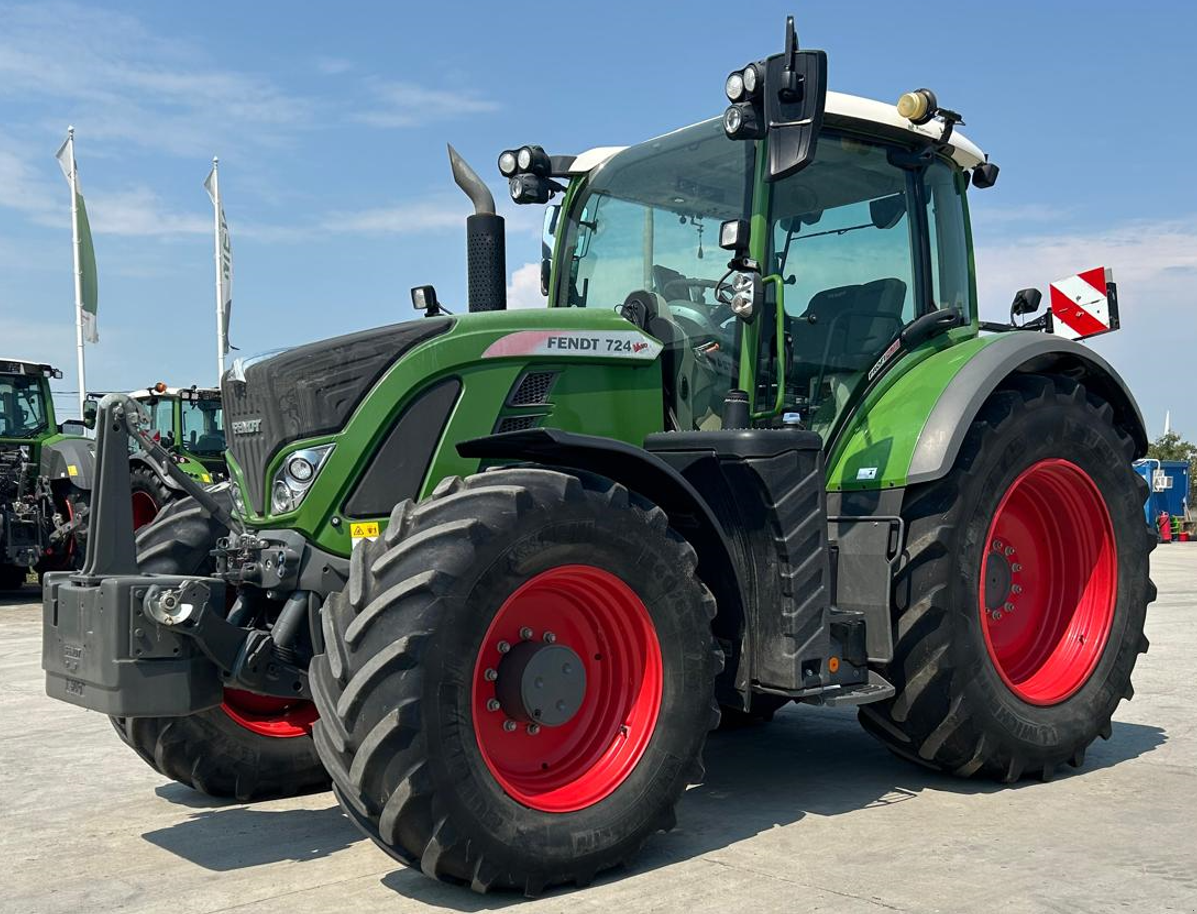 Traktor Türe ait Fendt 724 Vario S4 Profi Plus, Gebrauchtmaschine içinde Orţişoara (resim 3)