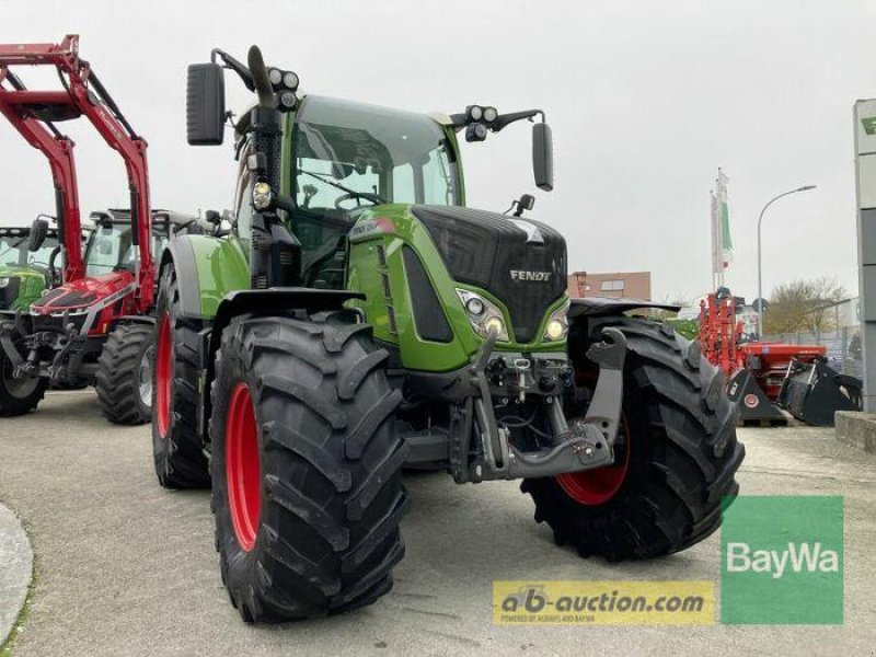 Traktor du type Fendt 724 VARIO S4 PROFI PLUS, Gebrauchtmaschine en Dinkelsbühl (Photo 12)