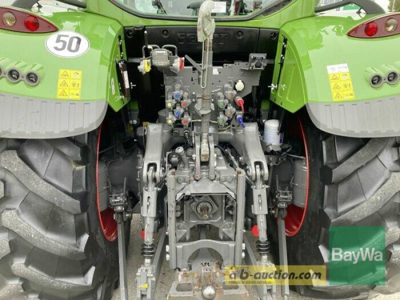 Traktor du type Fendt 724 VARIO S4 PROFI PLUS, Gebrauchtmaschine en Dinkelsbühl (Photo 15)