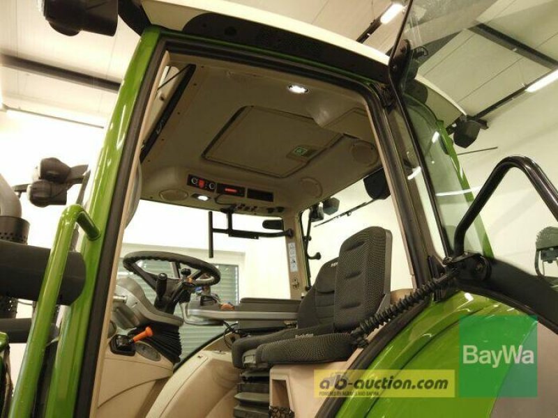 Traktor des Typs Fendt 724 VARIO S4 PROFI PLUS, Gebrauchtmaschine in Manching (Bild 7)