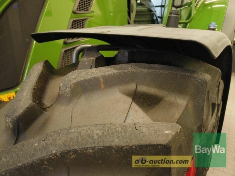 Traktor des Typs Fendt 724 VARIO S4 PROFI PLUS, Gebrauchtmaschine in Manching (Bild 2)