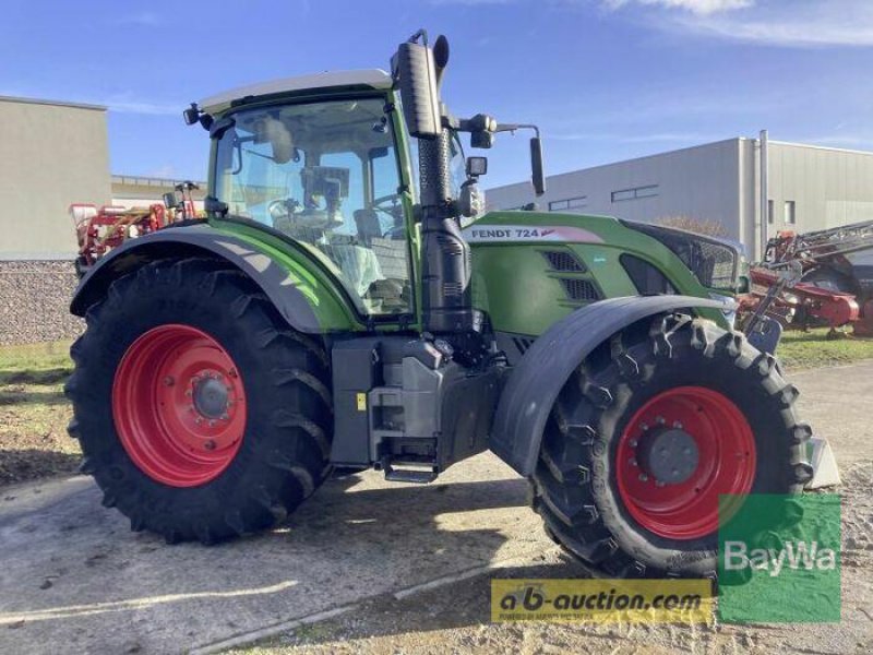 Traktor of the type Fendt 724 VARIO S4 PROFI PLUS, Gebrauchtmaschine in Giebelstadt (Picture 11)