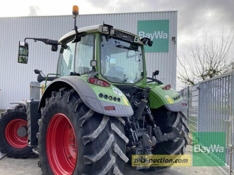 Traktor of the type Fendt 724 VARIO S4 PROFI PLUS, Gebrauchtmaschine in Giebelstadt (Picture 5)