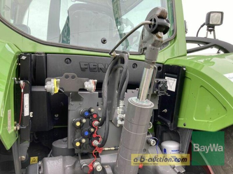 Traktor του τύπου Fendt 724 VARIO S4 PROFI PLUS, Gebrauchtmaschine σε Obertraubling (Φωτογραφία 21)