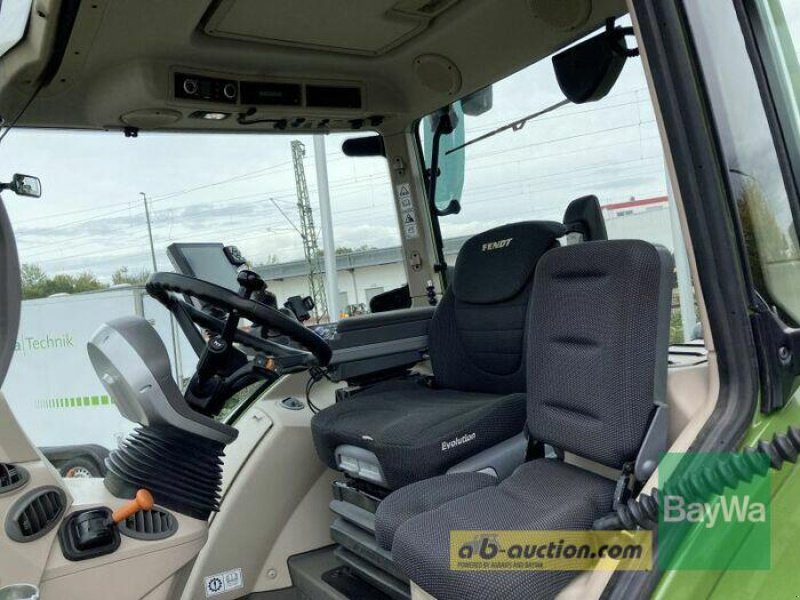 Traktor типа Fendt 724 VARIO S4 PROFI PLUS, Gebrauchtmaschine в Obertraubling (Фотография 10)