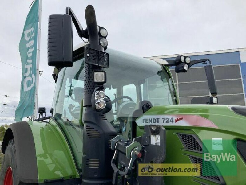 Traktor des Typs Fendt 724 VARIO S4 PROFI PLUS, Gebrauchtmaschine in Obertraubling (Bild 13)