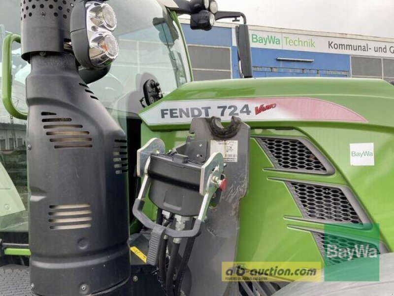 Traktor типа Fendt 724 VARIO S4 PROFI PLUS, Gebrauchtmaschine в Obertraubling (Фотография 14)