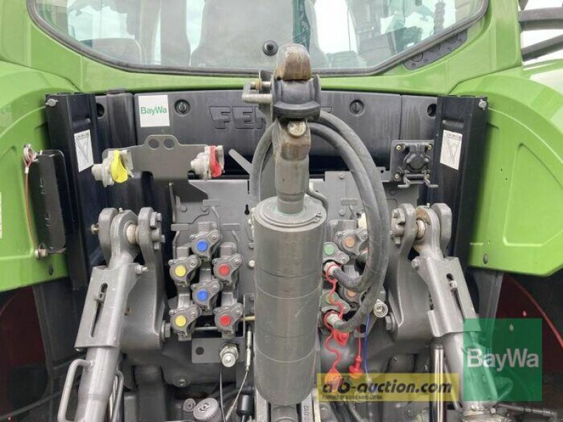 Traktor typu Fendt 724 VARIO S4 PROFI PLUS, Gebrauchtmaschine w Obertraubling (Zdjęcie 20)