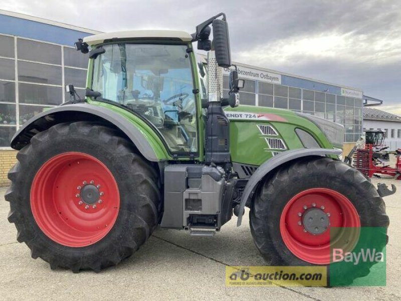 Traktor typu Fendt 724 VARIO S4 PROFI PLUS, Gebrauchtmaschine w Obertraubling (Zdjęcie 17)