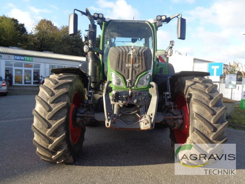 Traktor типа Fendt 724 VARIO S4 PROFI PLUS, Gebrauchtmaschine в Nartum (Фотография 4)