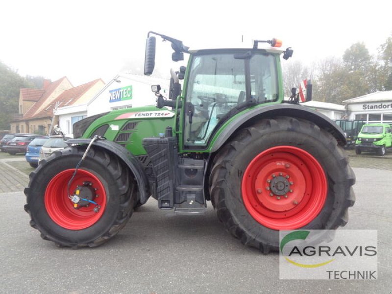 Traktor a típus Fendt 724 VARIO S4 PROFI PLUS, Gebrauchtmaschine ekkor: Nartum (Kép 18)