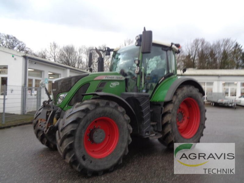 Traktor типа Fendt 724 VARIO S4 PROFI PLUS, Gebrauchtmaschine в Nartum (Фотография 1)