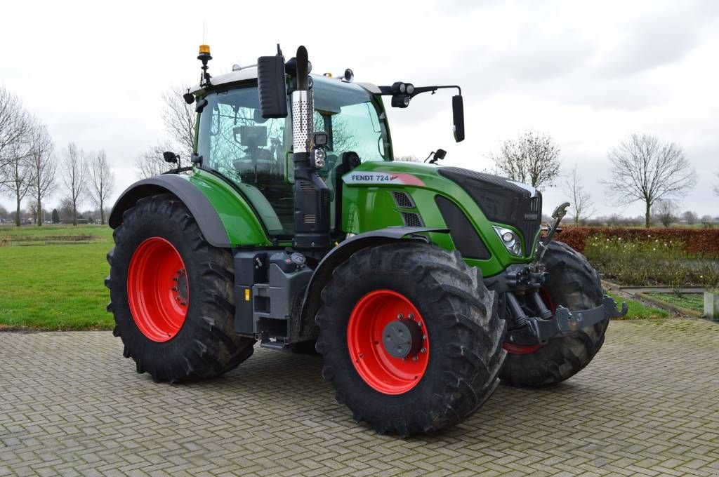 Traktor del tipo Fendt 724 Vario S4 Profi Plus, Gebrauchtmaschine en Erichem (Imagen 3)