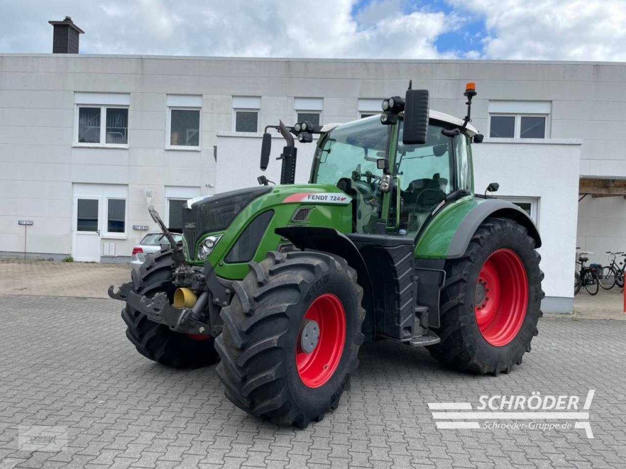 Traktor του τύπου Fendt 724 VARIO S4 PROFI PLUS, Gebrauchtmaschine σε Westerstede (Φωτογραφία 1)