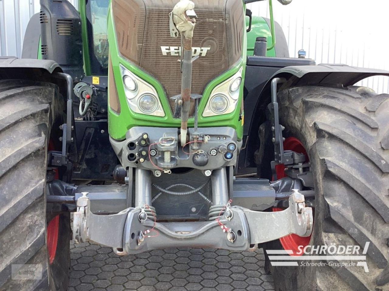 Traktor του τύπου Fendt 724 VARIO S4 PROFI PLUS, Gebrauchtmaschine σε Norden (Φωτογραφία 2)