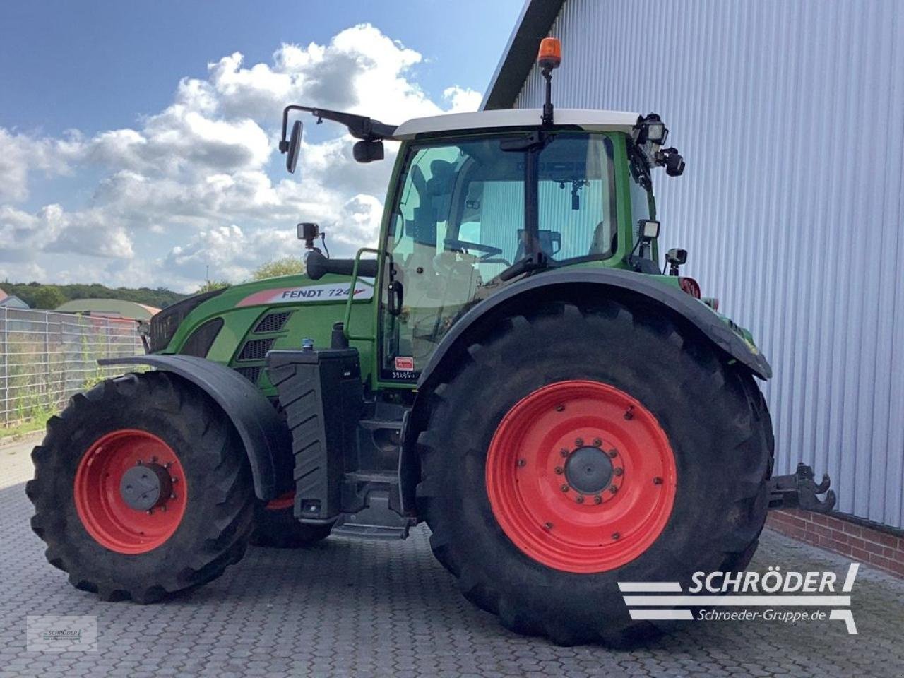 Traktor του τύπου Fendt 724 VARIO S4 PROFI PLUS, Gebrauchtmaschine σε Norden (Φωτογραφία 7)