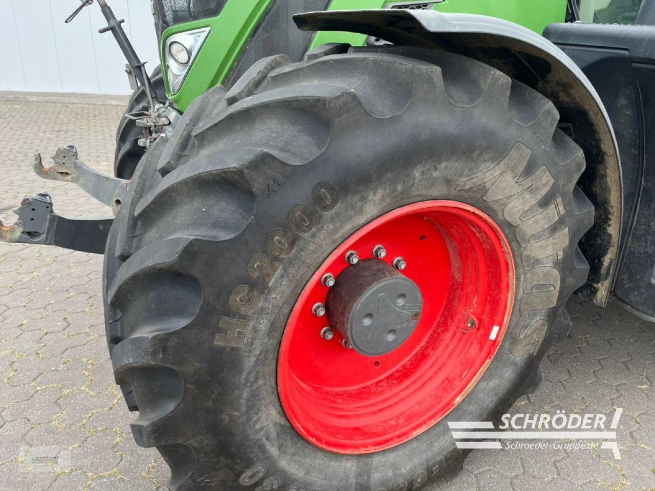 Traktor typu Fendt 724 VARIO S4 PROFI PLUS, Gebrauchtmaschine w Wildeshausen (Zdjęcie 3)