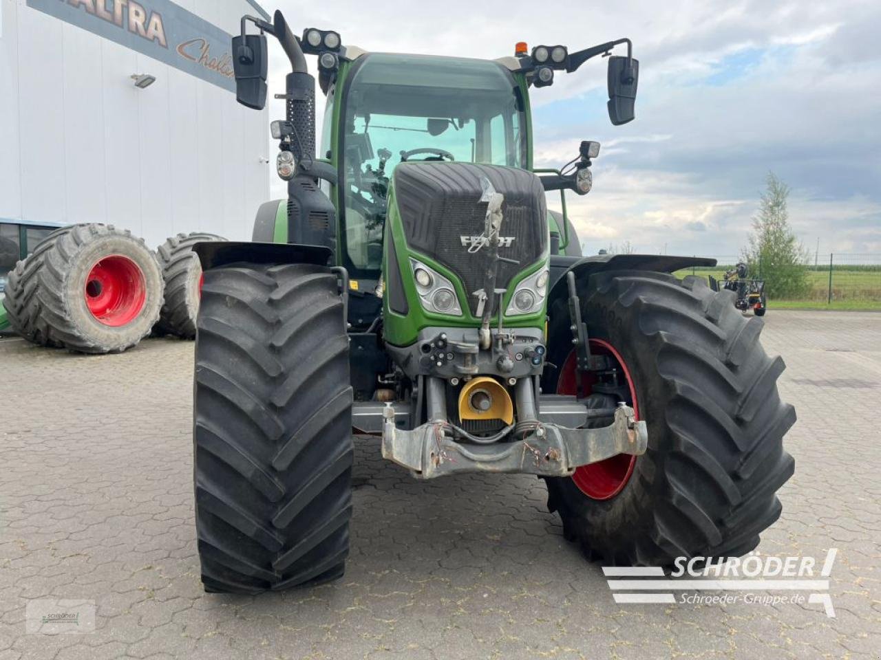 Traktor του τύπου Fendt 724 VARIO S4 PROFI PLUS, Gebrauchtmaschine σε Wildeshausen (Φωτογραφία 14)