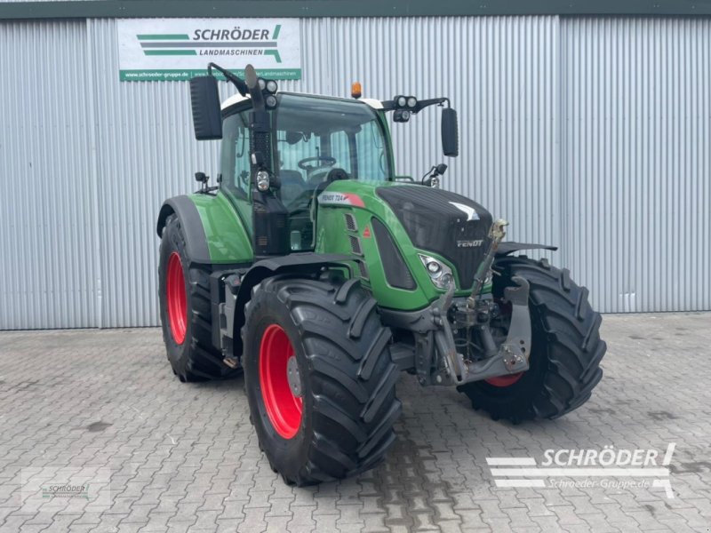 Traktor of the type Fendt 724 VARIO S4 PROFI PLUS, Gebrauchtmaschine in Langförden