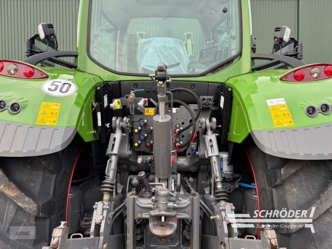 Traktor Türe ait Fendt 724 VARIO S4 PROFI PLUS, Gebrauchtmaschine içinde Twistringen (resim 7)