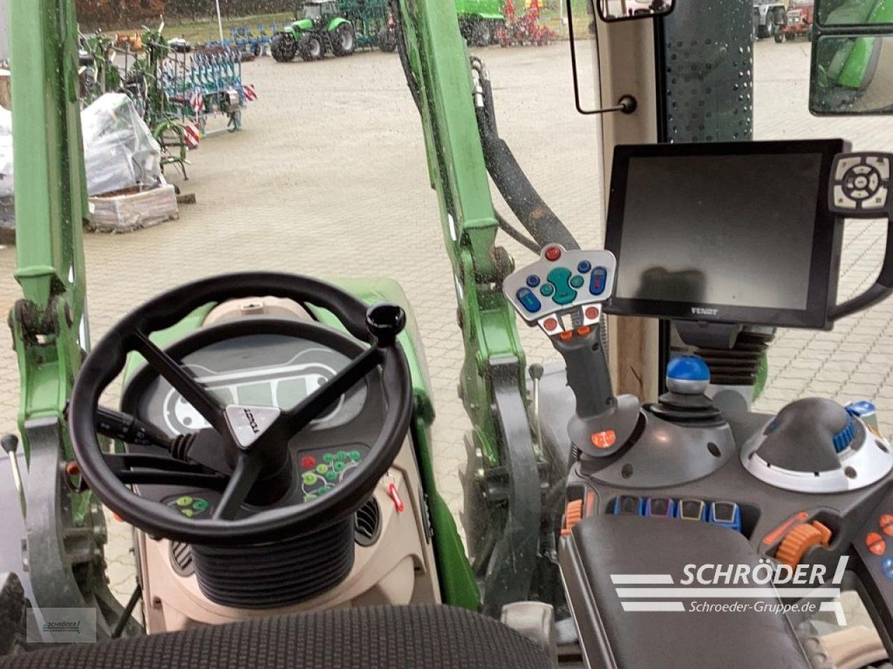 Traktor za tip Fendt 724 VARIO S4 PROFI PLUS, Gebrauchtmaschine u Wildeshausen (Slika 14)